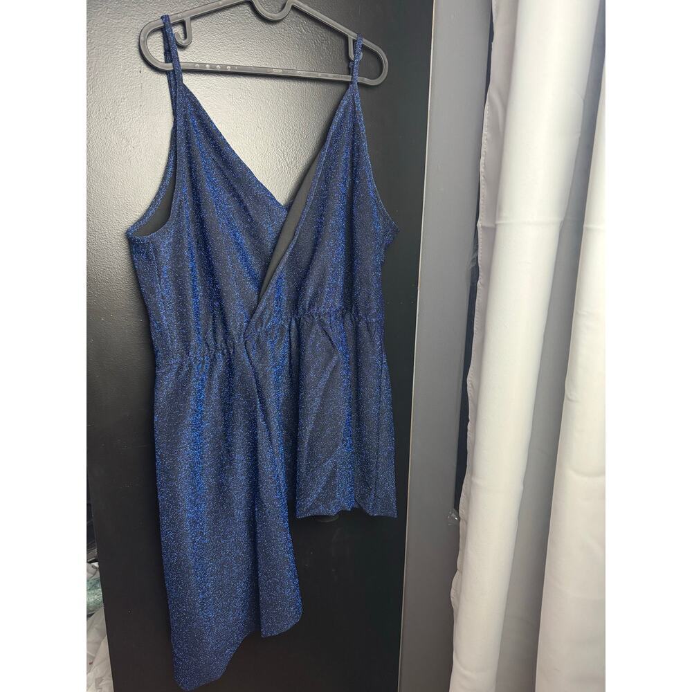City Chic Electric Blue Asymmetrical Blouse High Stretch - Large/20 (Plus) NWT